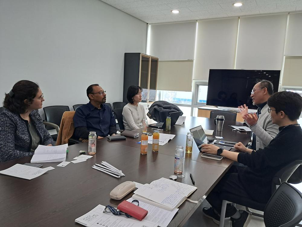 Meeting and workshop at Moving forward with a Global Plastics Treaty